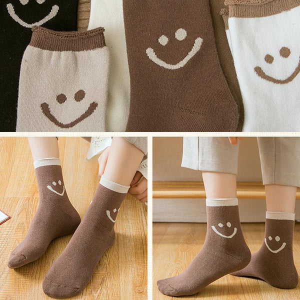 （Five pairs!）Lovely Smile Face Cotton Socks