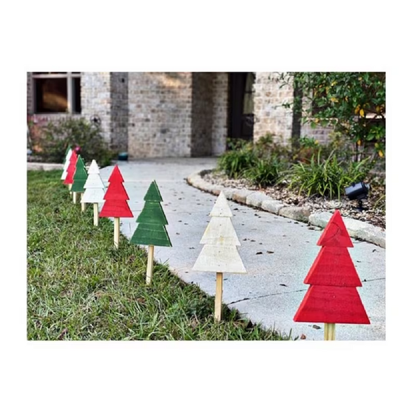 🎄Super Ambient Wooden Christmas Tree Yard Stakes (A Set of 3 Pcs)