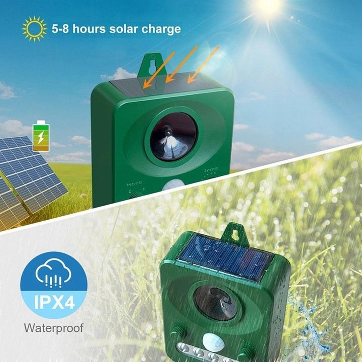 Solar Ultrasonic Pest Repeller Outdoor Animal with Sound Motion Sensor and Flashing Light - FOFOPO