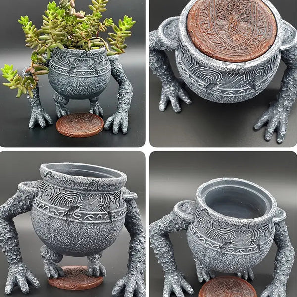 Alexander Iron Fist Planter - FOFOPO