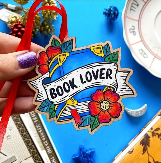 Book Lovers Heart Ornament - FOFOPO