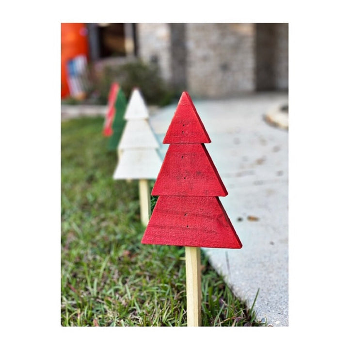 🎄Super Ambient Wooden Christmas Tree Yard Stakes (A Set of 3 Pcs) - FOFOPO